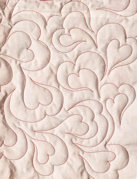 detail-hearts-quilting-pattern