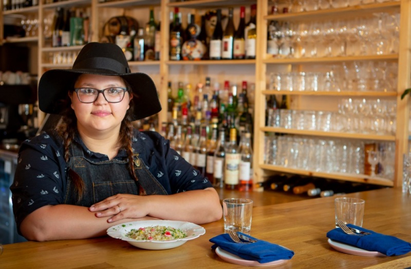 2019-08_08_Chef_Emily__QSB5860_by_Quinte_Studios_web